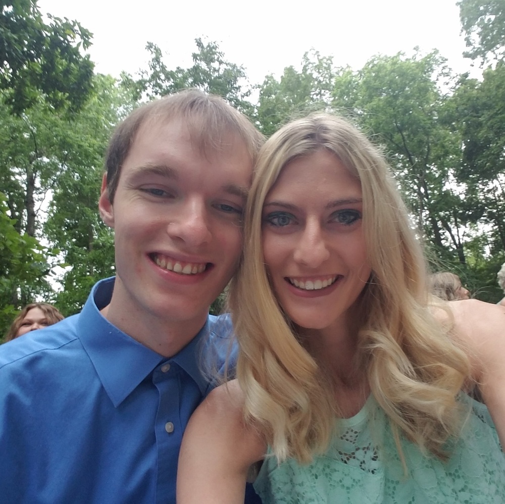 Meet your Posher, Lauren